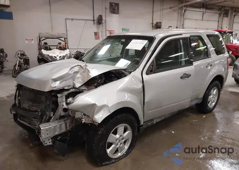 2009 Ford Escape Xls/Xls Manual from USA, damaged, VIN 1FMCU02739KB22392